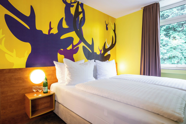 Bedroom 13