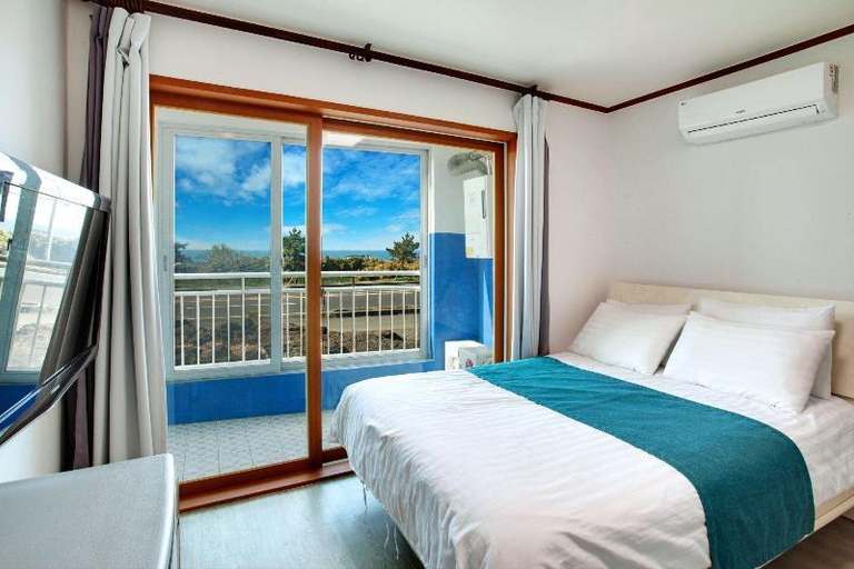 Bedroom 3, Mabin Pension, Jeju