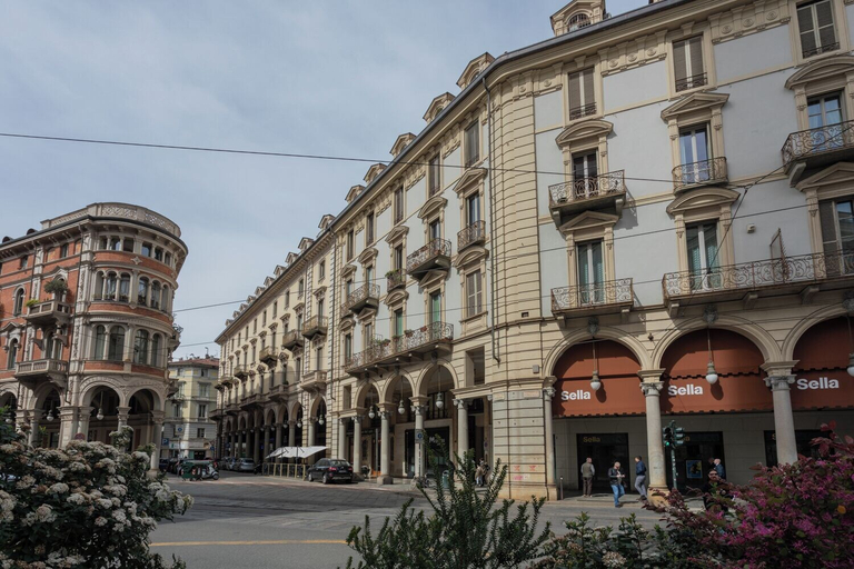 Exterior & Views 2, L'angolo di Piazza Castello by Wonderful Italy, Torino