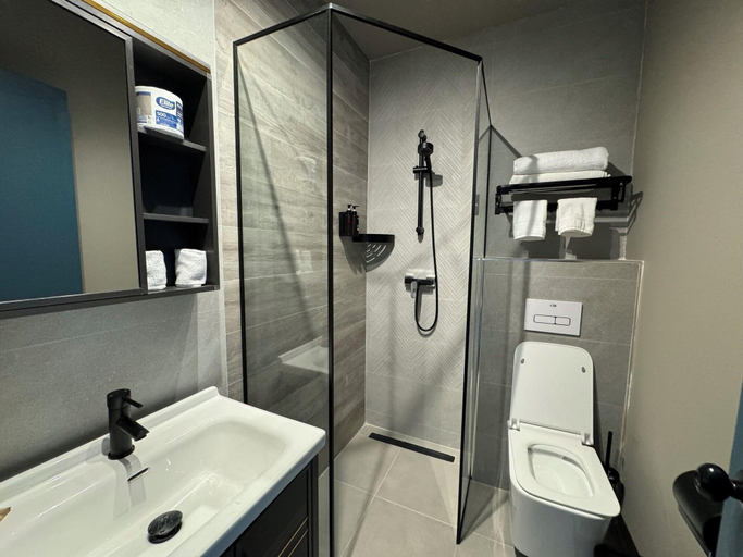 Bedroom 4, Central Boutique Hotel