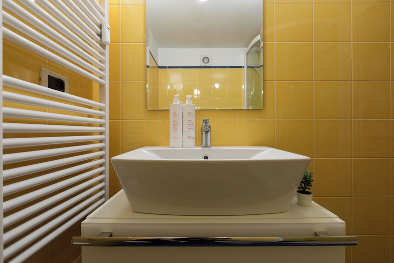 Bathroom 4, Il Colibrì by Wonderful Italy, Torino