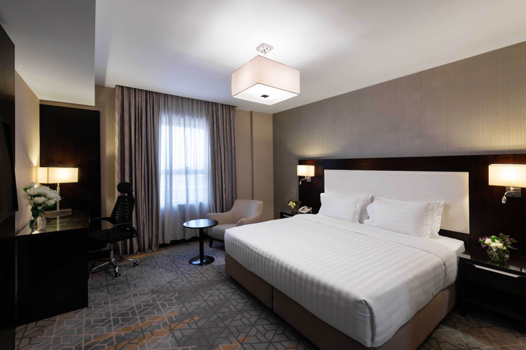 Bedroom 2, Warwick Hotel Jeddah, Jeddah