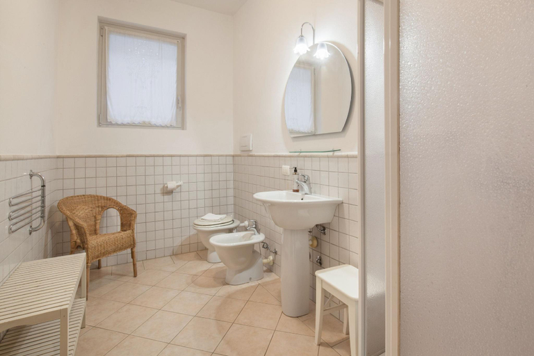 Bathroom 4, Villa Gasco With Pool, Verona