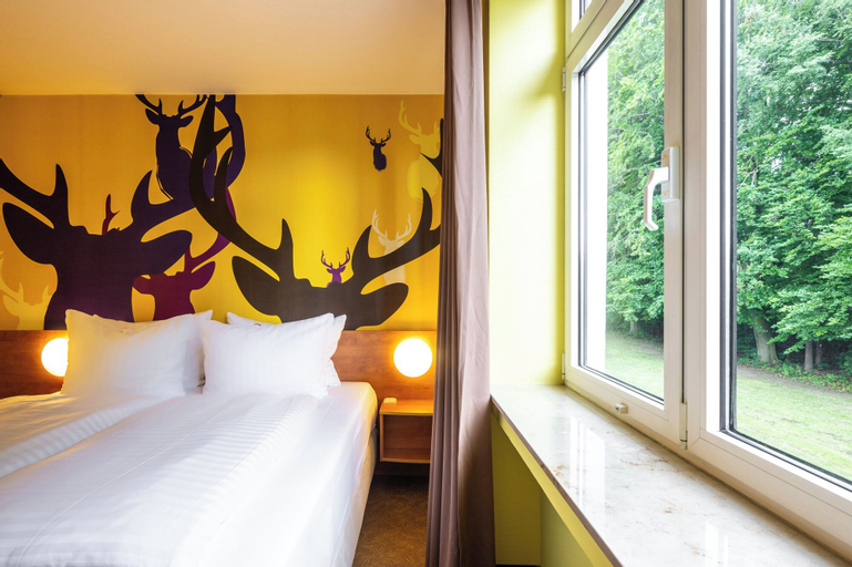 Bedroom 14