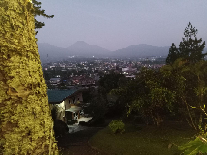 Exterior & Views 3, Glamping ReaVeeCafe Puncak, Cianjur