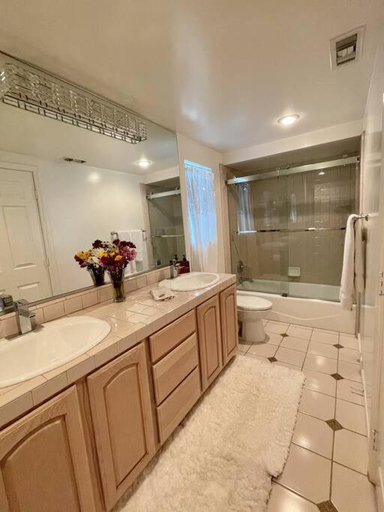 Others 5, Beach House located in quiet community., Ventura