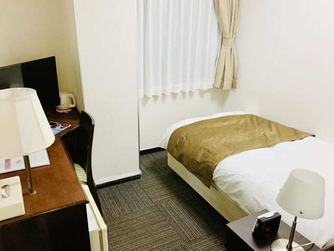 Bedroom 3, Takatsuki W and M Hotel, Takatsuki