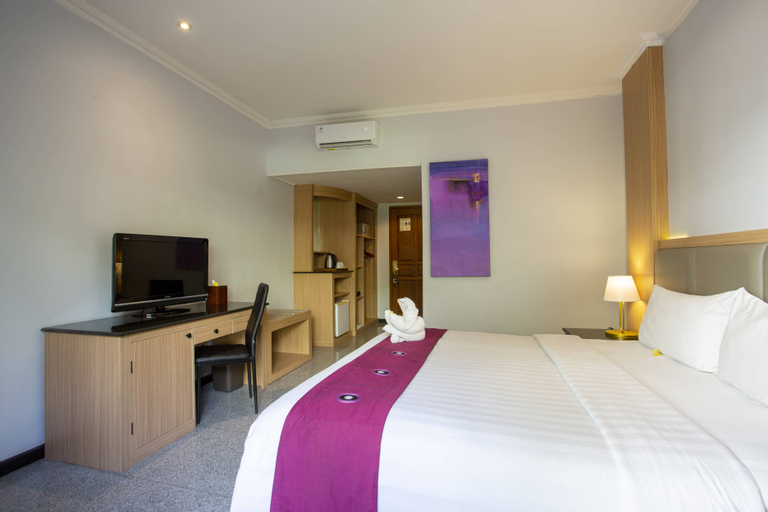 Bedroom 24
