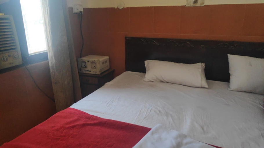 Bedroom 3, Goroomgo Diamond Jalandhar, Jalandhar