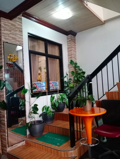 Public Area 4, Reddoorz Hostel @ Faes Transient House, Baguio City