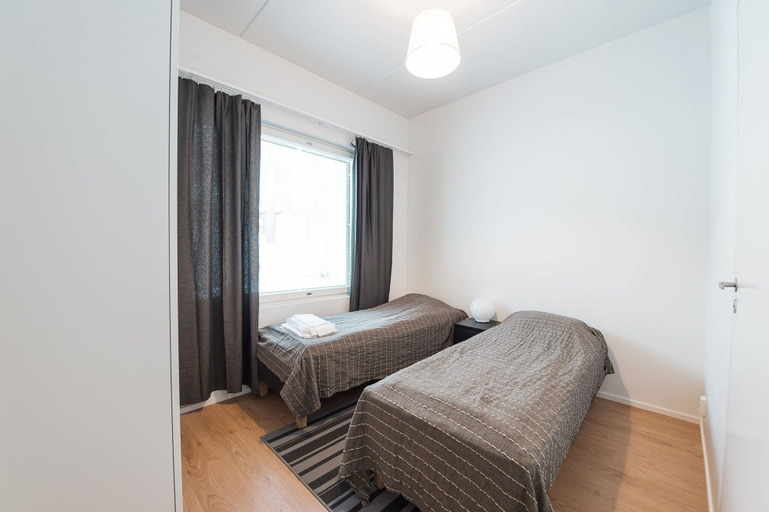 Room 5, Forenom Serviced Apartments Alankotie, Uusimaa