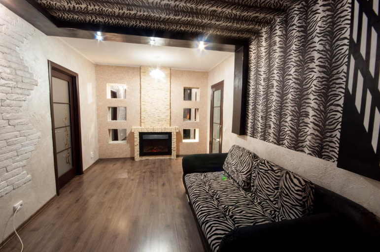 Others 5, Prospekt Svobody 40 (City center), Uzhhorods'ka