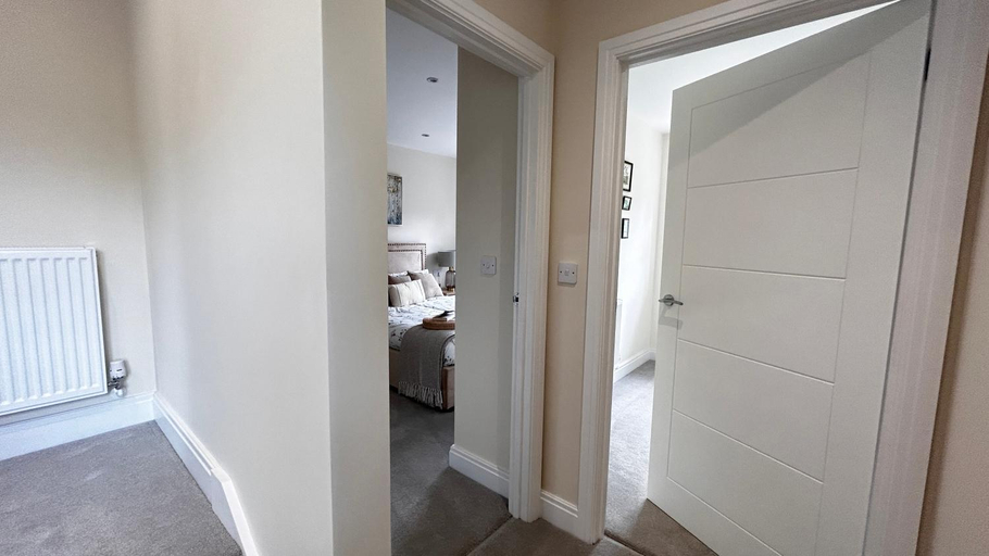 Others 3, Newbuild, 3 Bedroom house with free parking, Hampshire