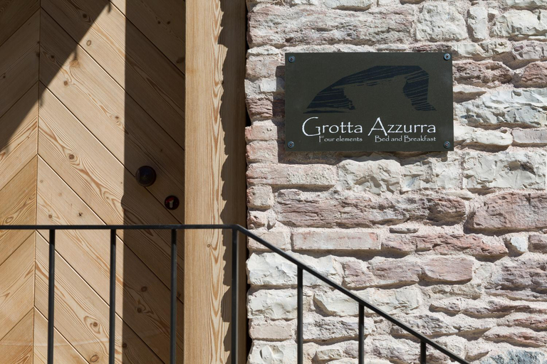 Others 2, Dimora Grotta Azzurra, Belluno