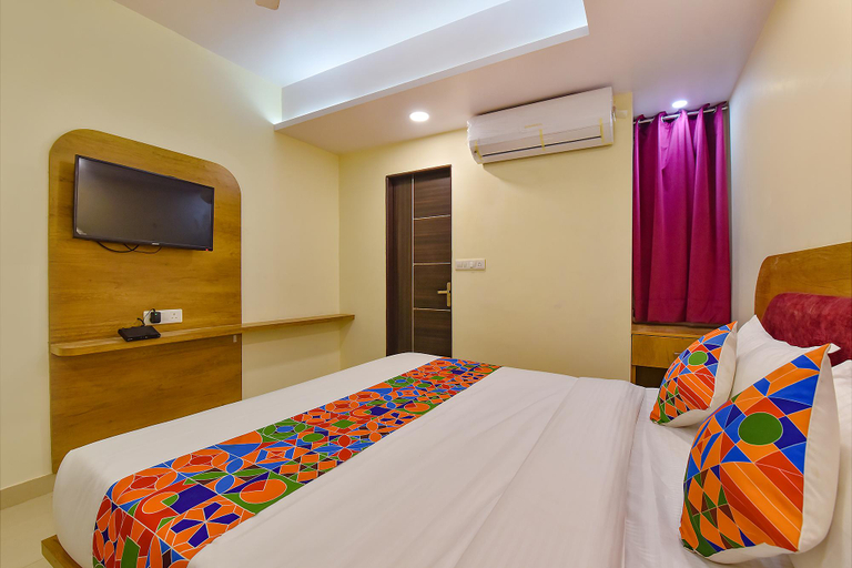 Bedroom 5, FabHotel Pink City, Jaipur