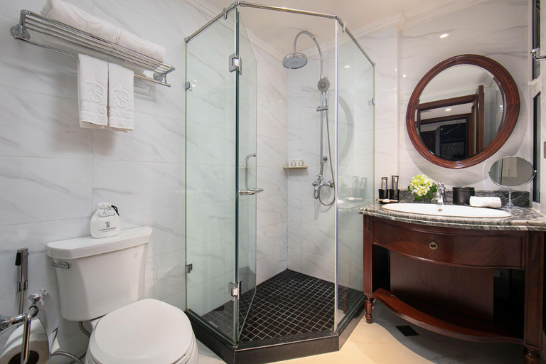 Bathroom 4, La Sinfonnía Majesty Hotel And Spa, Hoàn Kiếm