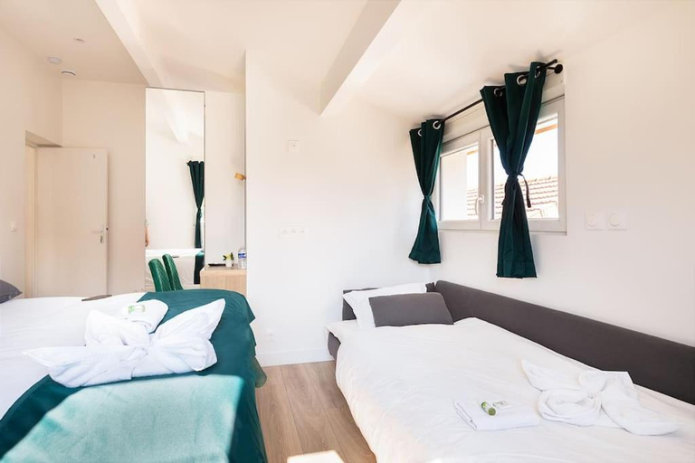 Others 5, Maison moderne avec jardin12 pers proche Paris & Disney, Seine-Saint-Denis