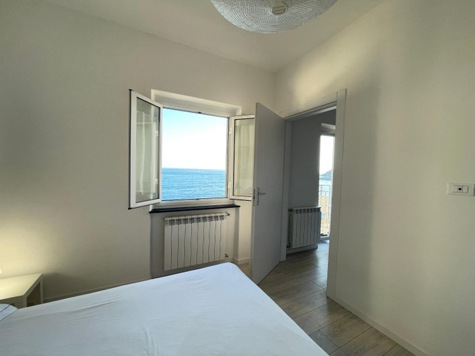Bedroom 13