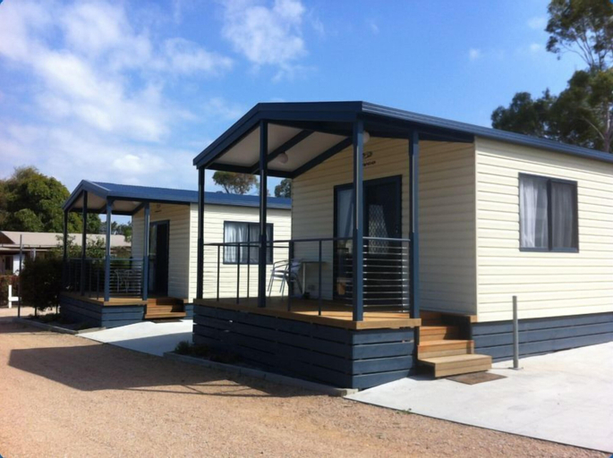 Lakes Entrance Tourist Park, E. Gippsland - Bairnsdale
