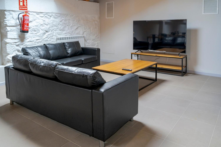 Others 5, Albergue de Cerceda, A Coruña