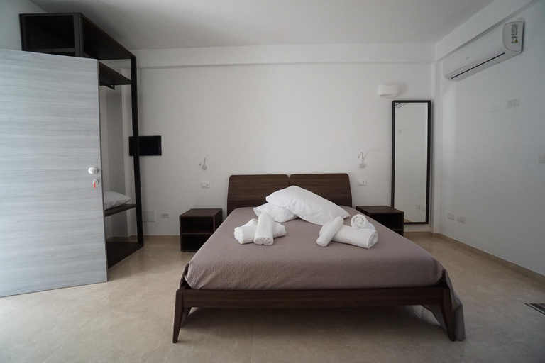 Others 3, b&b Villa Grazia, Lecce