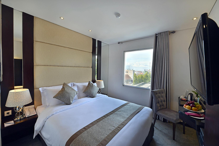 Bedroom 13