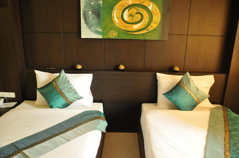 Bedroom 13