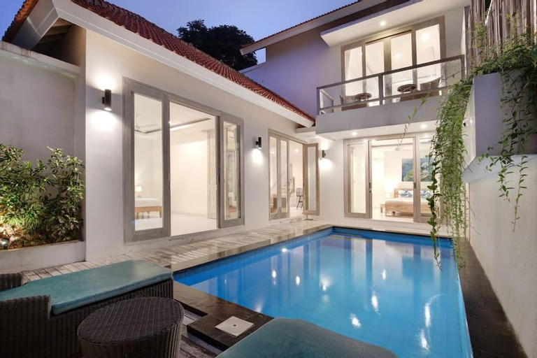 Sport & Beauty 4, Green Villa B, near new 3 bedroom villa with pool., Gianyar