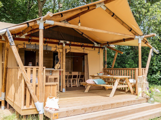 Exterior 2, Beautiful Glamping Tent With Bathroom, Winterswijk