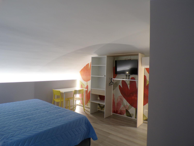 Others 4, GRAZIA’S HOUSE, Messina