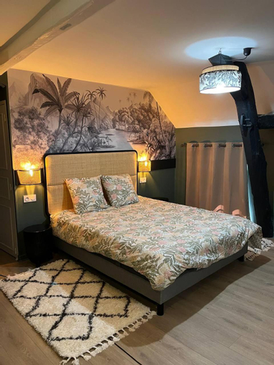 Bedroom 2, Les clos de Givry - Clos Theodore - Appartement 88m2 climatise avec sauna et petite terrasse, Saône-et-Loire