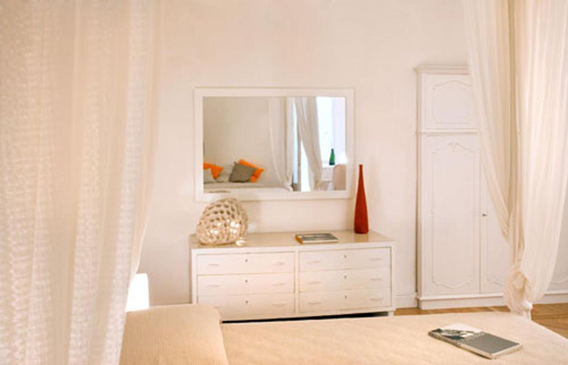 Others 2, Malia bed and breakfast, Lecce