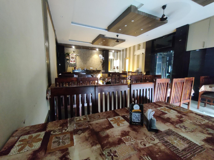 Others 4, Hotel Desire, Hisar