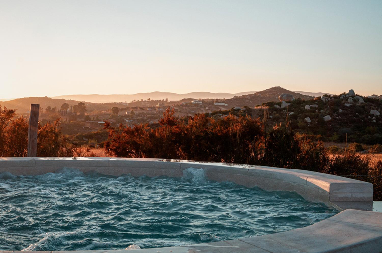 Sport & Beauty, Glamping Valle de Guadalupe with Private Bathrooms by YUMA Resort, Ensenada