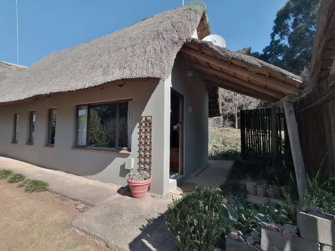Exterior & Views 2, Hawklee Country House, Umgungundlovu