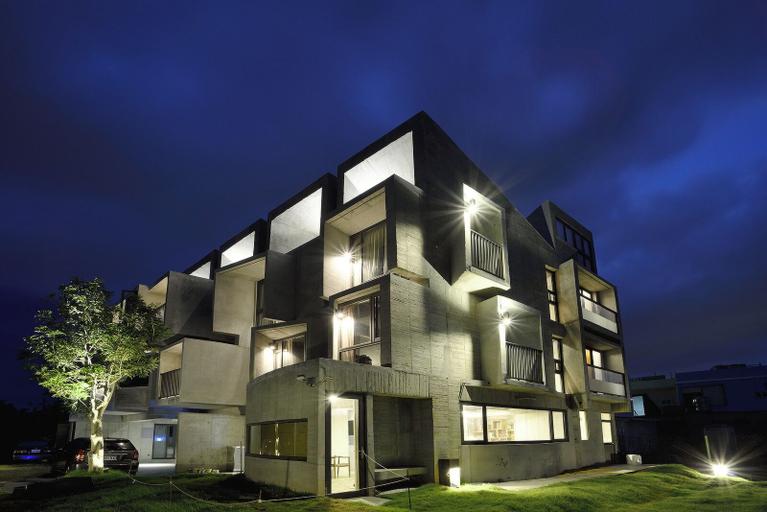 Exterior & Views 1, The Light Inn, Pingtung