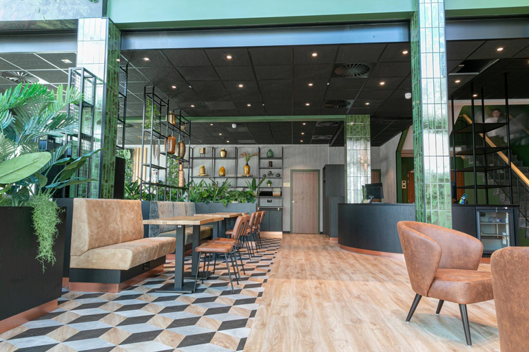 Food & Drinks 4, Distrikt Hotels Amsterdam Zaandam, Zaanstad