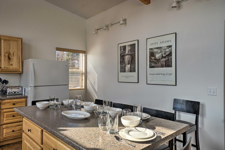 Pet-Friendly Duplex with Northern Lights Aurora View, Kenai Peninsula