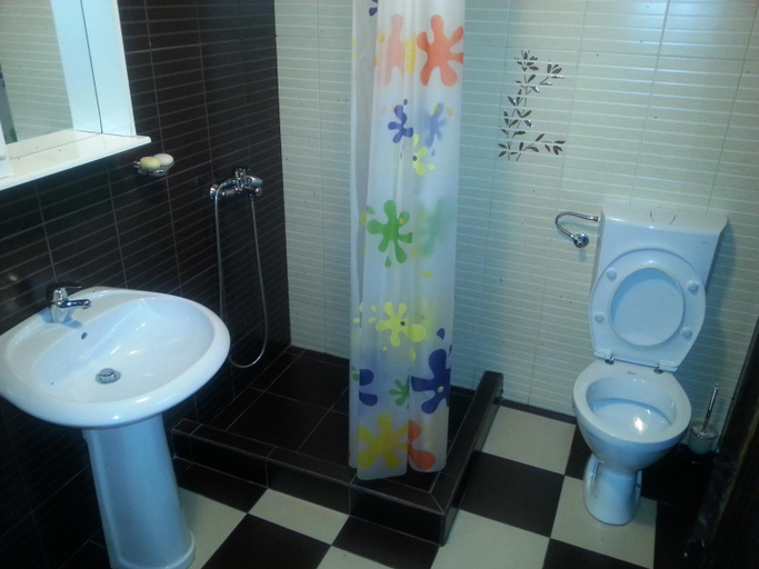 Bathroom, Apartments Lanmari