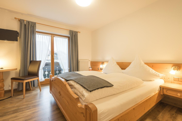 Bedroom 4, Gastehaus Carola, Oberallgäu
