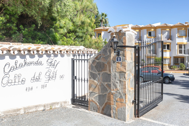 Room 5, Calahonda Golf in Calahonda, Málaga