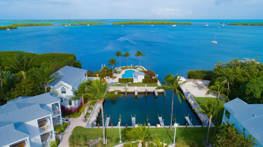 Exterior & Views 2, Bayside Villas by Islander Resort, Monroe