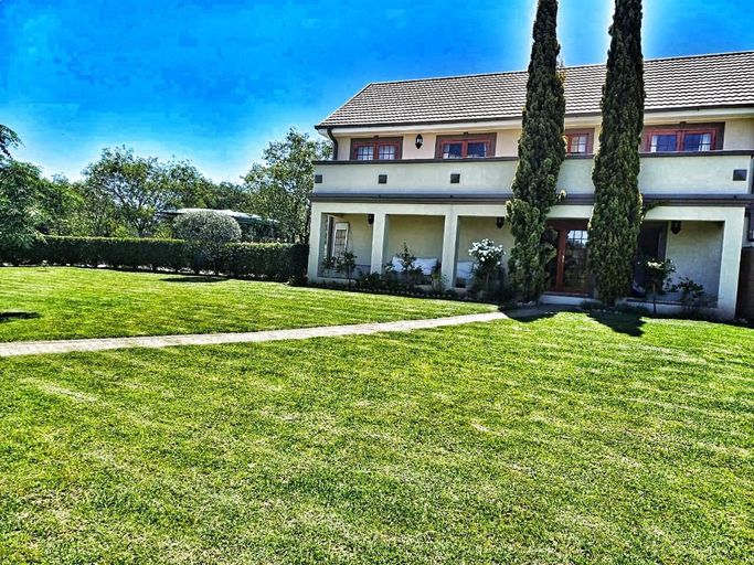Others 5, Lemon & Herb, self catering apartments, Mangaung