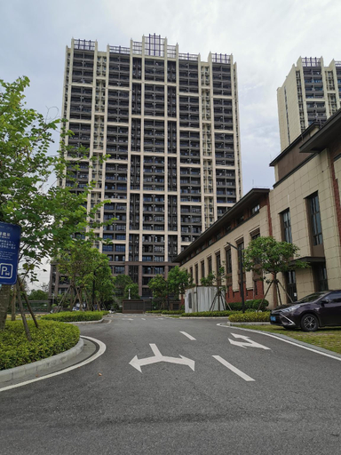 Exterior & Views 1, Comfortable Mountain View Big Bed Room, Foshan