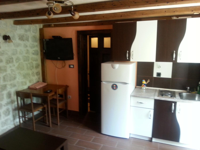 Others 3, Apartments Lanmari