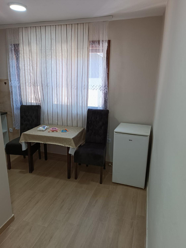 Others 3, Apartmani Canovic, Gornji Milanovac
