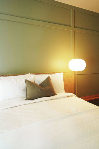 Bedroom 4, Albert Hotel, Gillespie