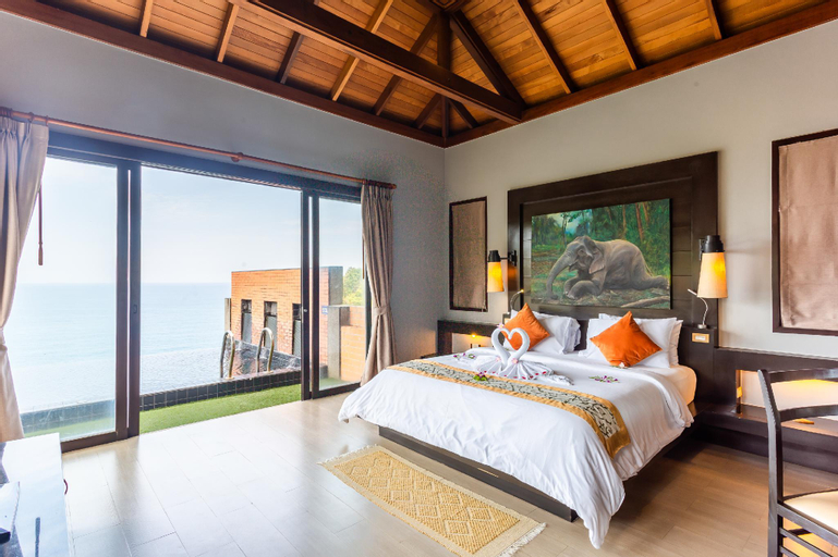 Bedroom 23