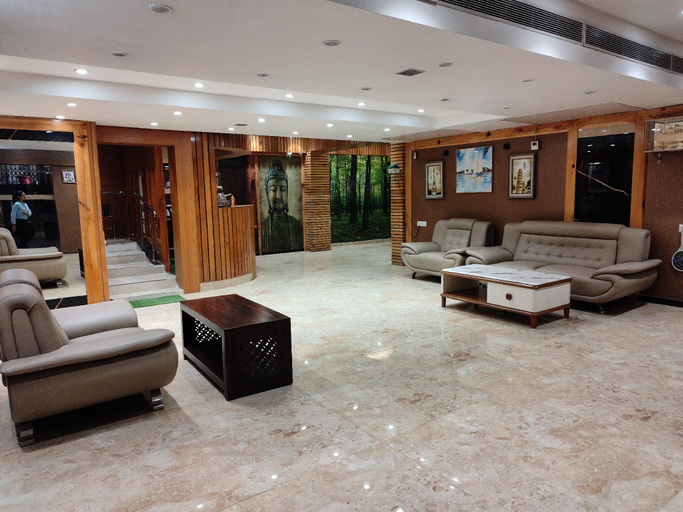 Public Area 3, Rupam Tower, Patna