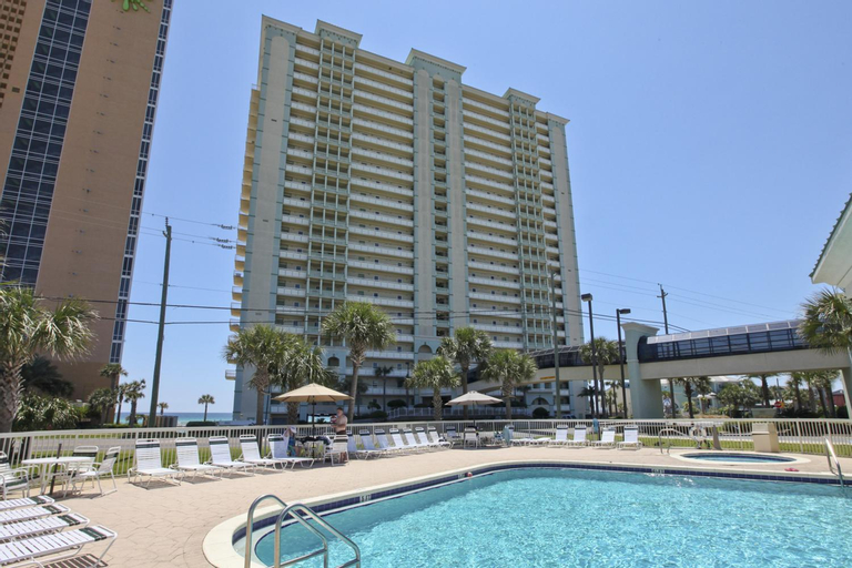 Celadon Beach Resort by Wyndham Vacation Rentals, Bay